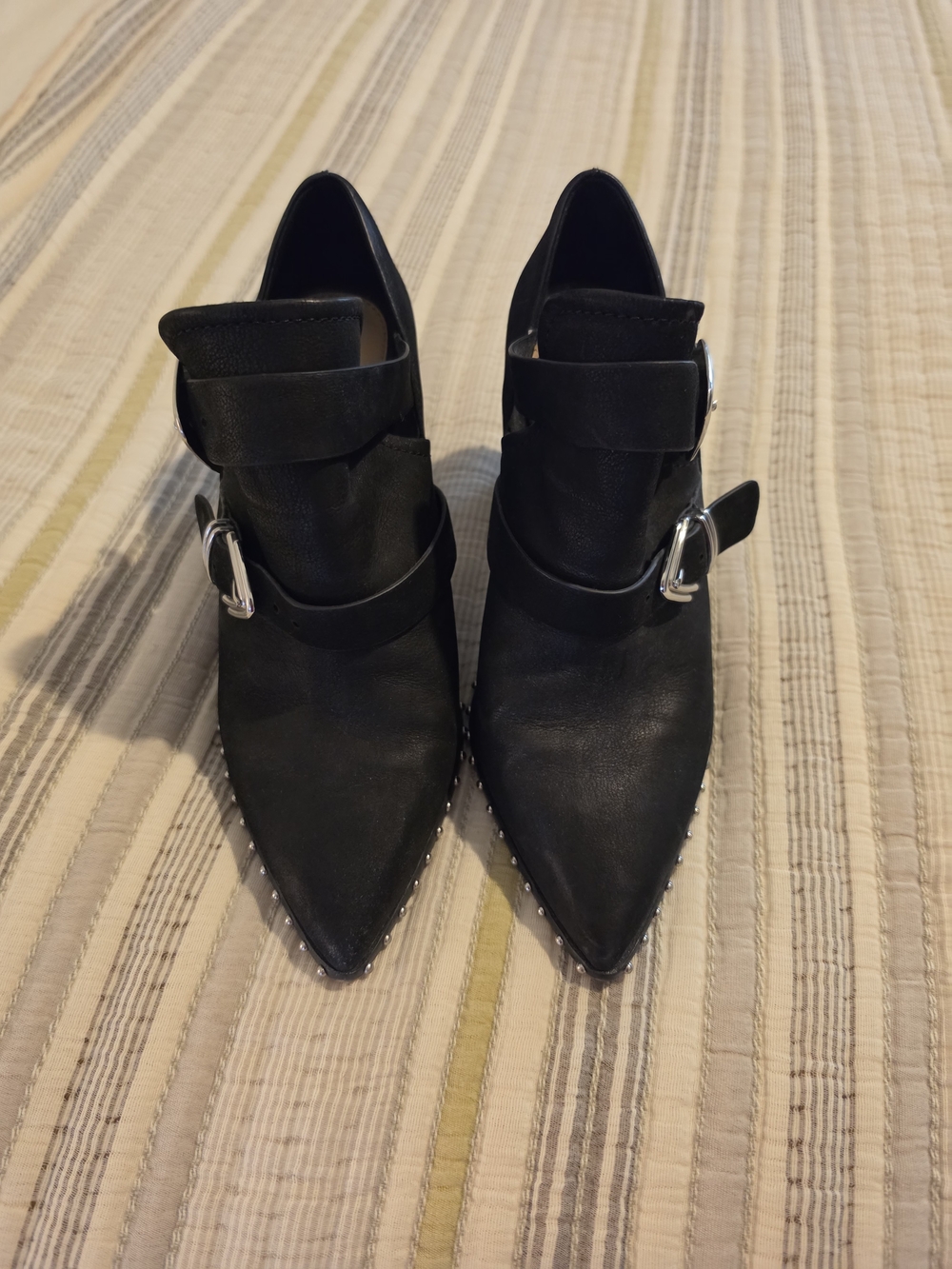 Gianni Bini Black Leather Buckle Ankle Boots 7.5 M